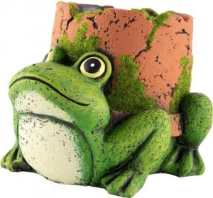 CEMENT FROG WITH CLAY PIPE PLANTER